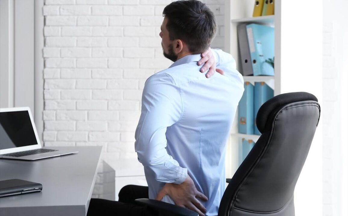 dolor de espalda al sentarse